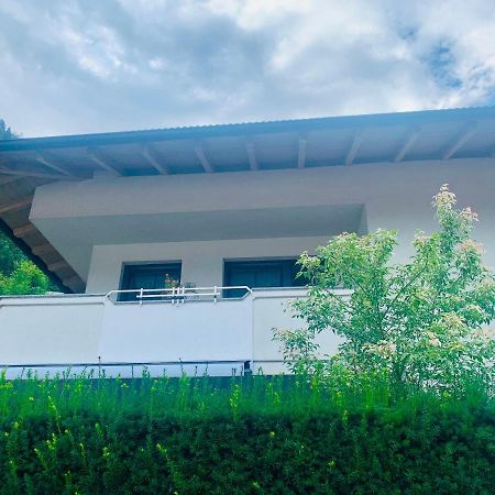 Apart Haus Bella Mayrhofen Bagian luar foto