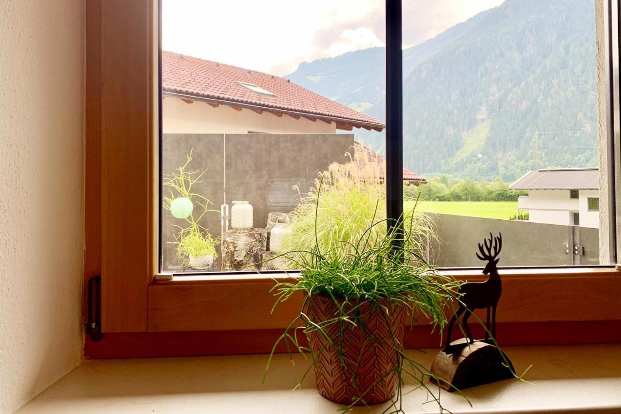 Apart Haus Bella Mayrhofen Bagian luar foto