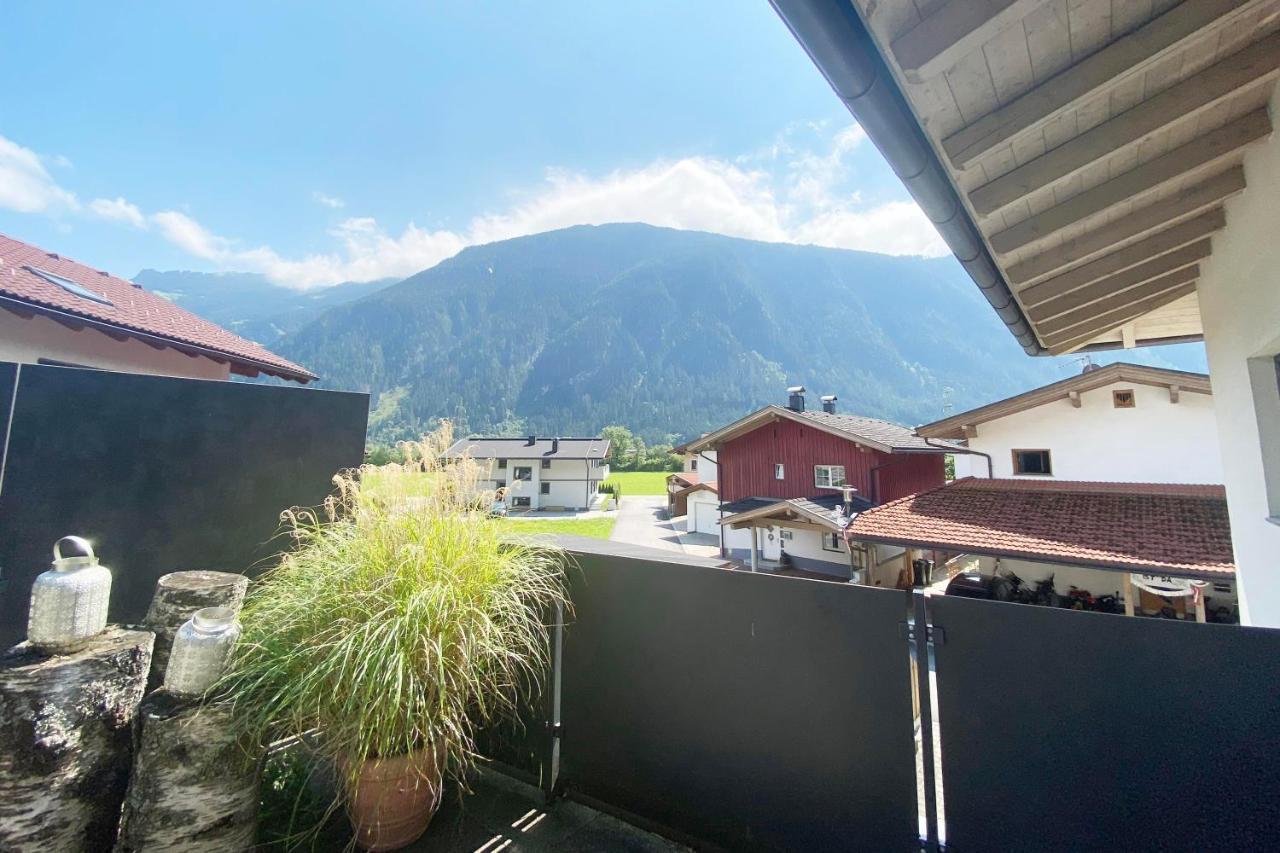 Apart Haus Bella Mayrhofen Bagian luar foto