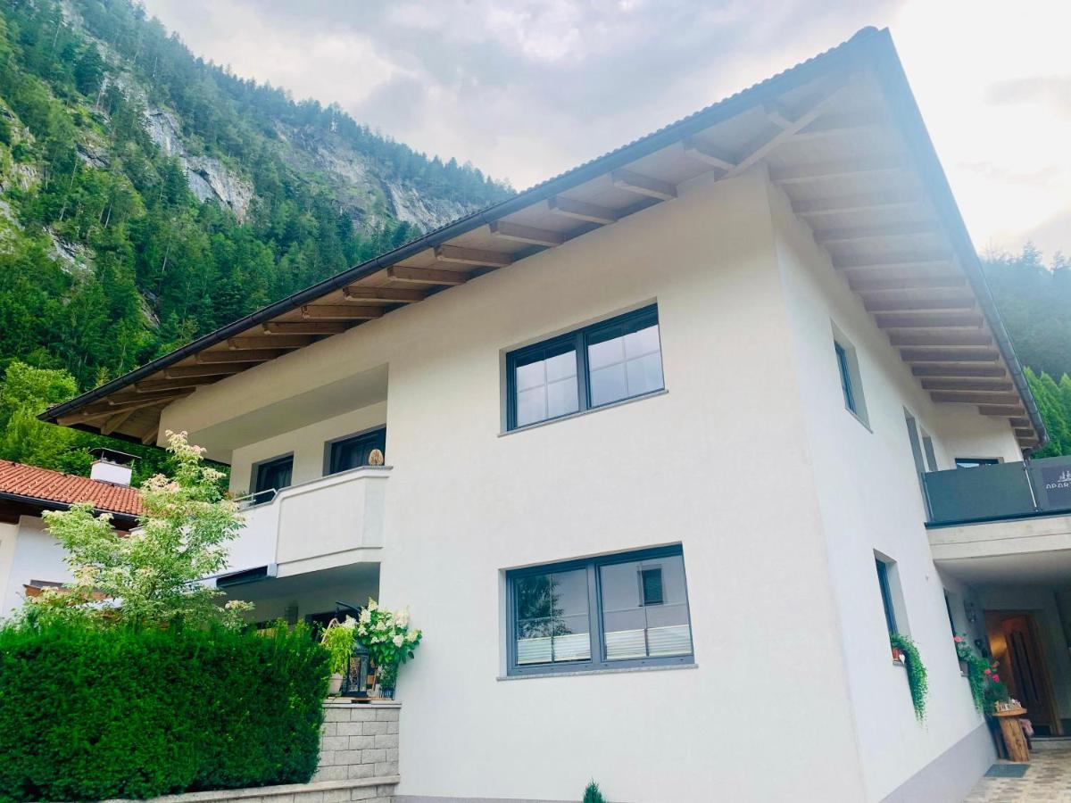 Apart Haus Bella Mayrhofen Bagian luar foto